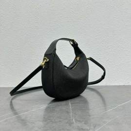 Picture of Celine Handbags _SKUfw230110277fw